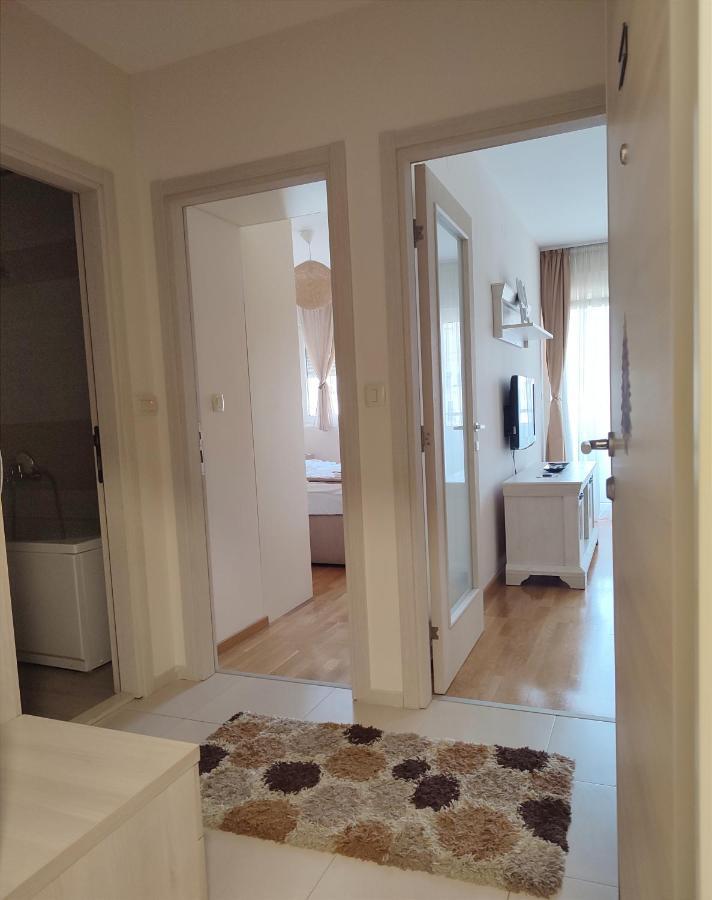 City Point Apartment ポドゴリツァ エクステリア 写真