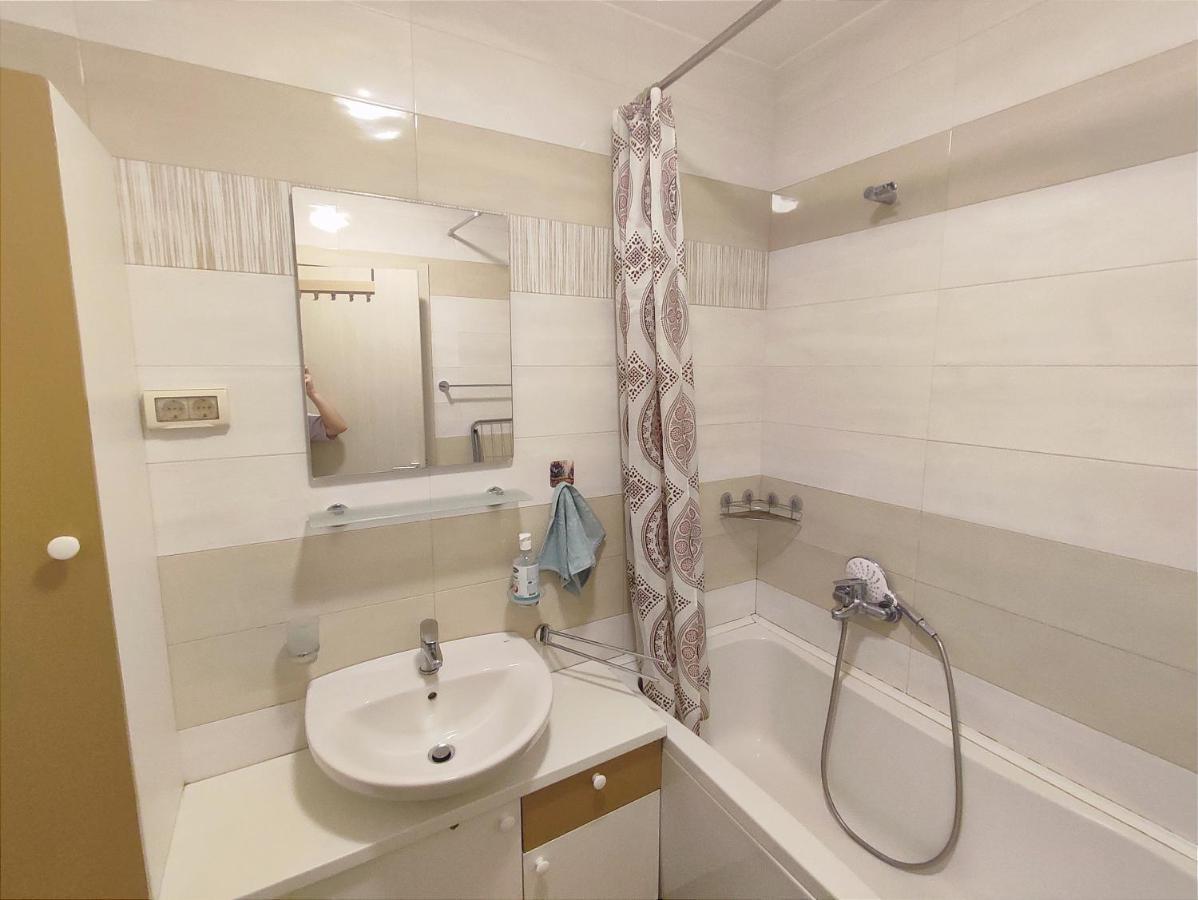 City Point Apartment ポドゴリツァ エクステリア 写真