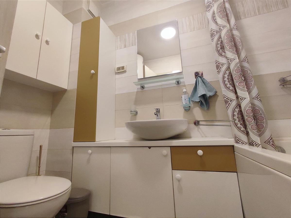 City Point Apartment ポドゴリツァ エクステリア 写真